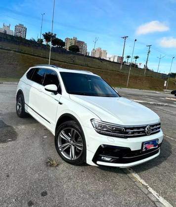 VOLKSWAGEN TIGUAN 2.0 350 TSI GASOLINA ALLSPACE R-LINE 4MOTION DSG